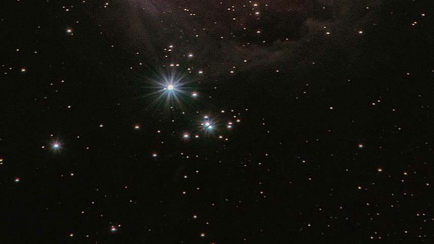Фото - Обнаружена гигантская звезда с магнитными облаками