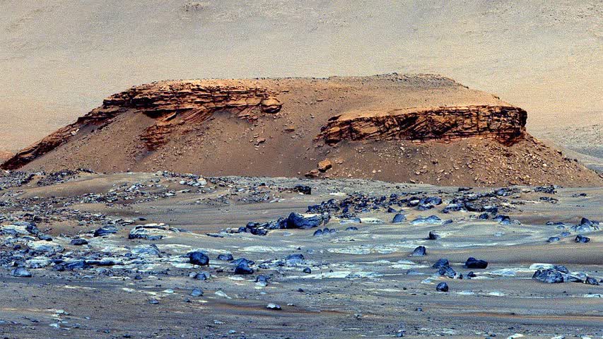 Фото - В кратере Марса нашли следы гидротермальных источников и органики